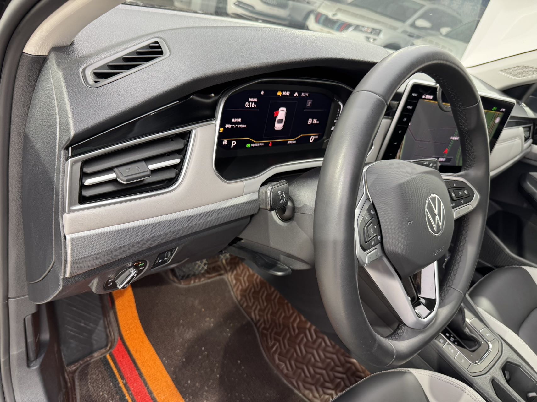 Volkswagen Bora 2023 car image #10
