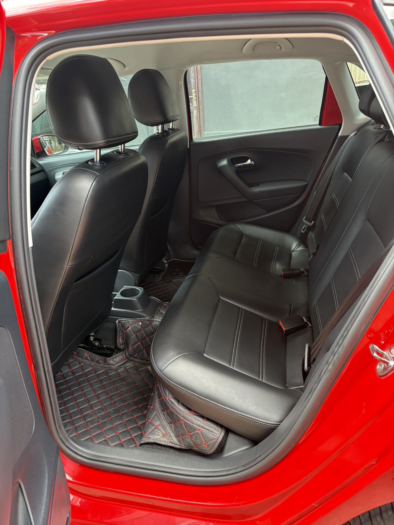 Volkswagen Polo 2018 car image #7