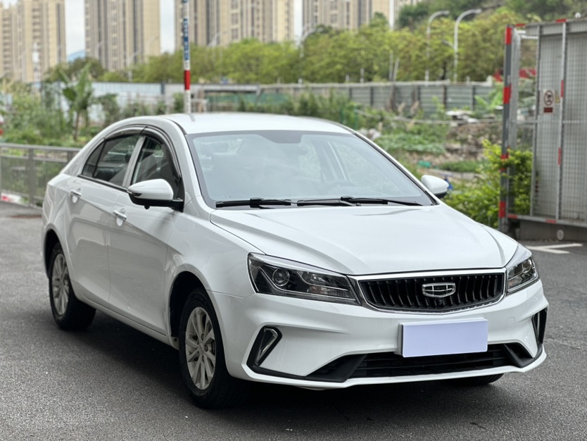 GEELY Emgrand 2022 car image #3