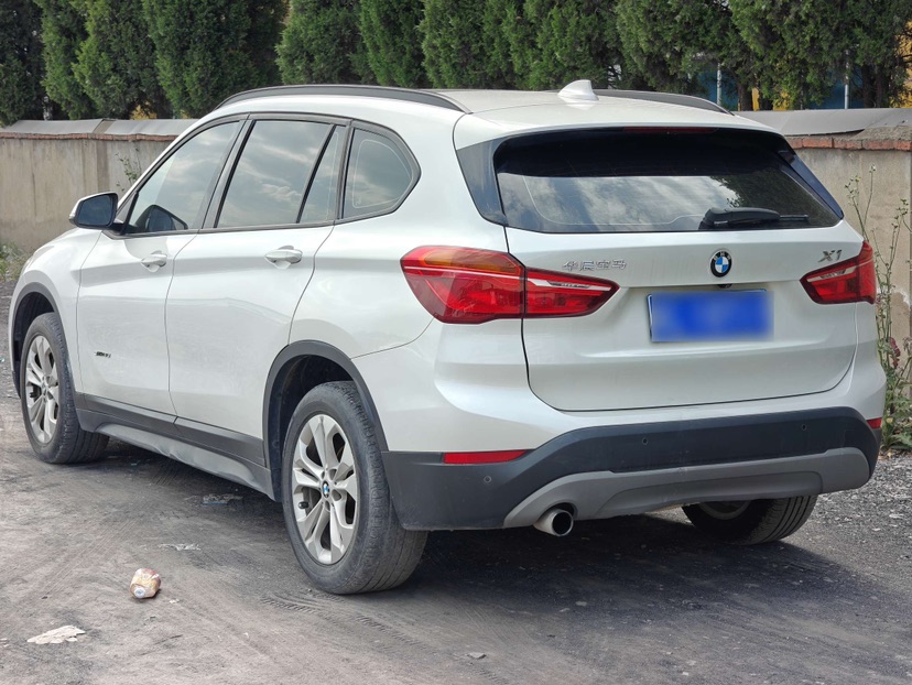 BMW X1 2017 #4 BMW X1 2017 car image #4