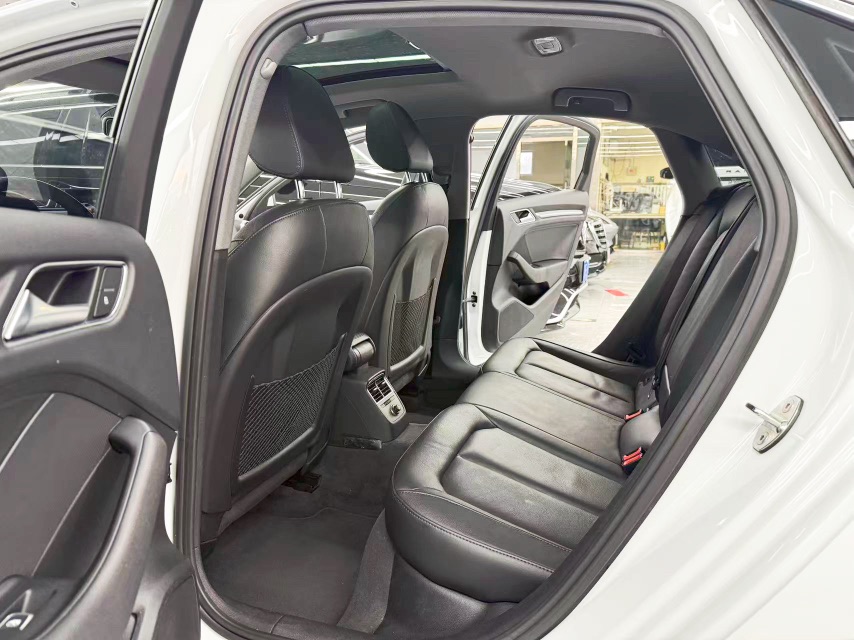 Audi A3 2019 car image #8