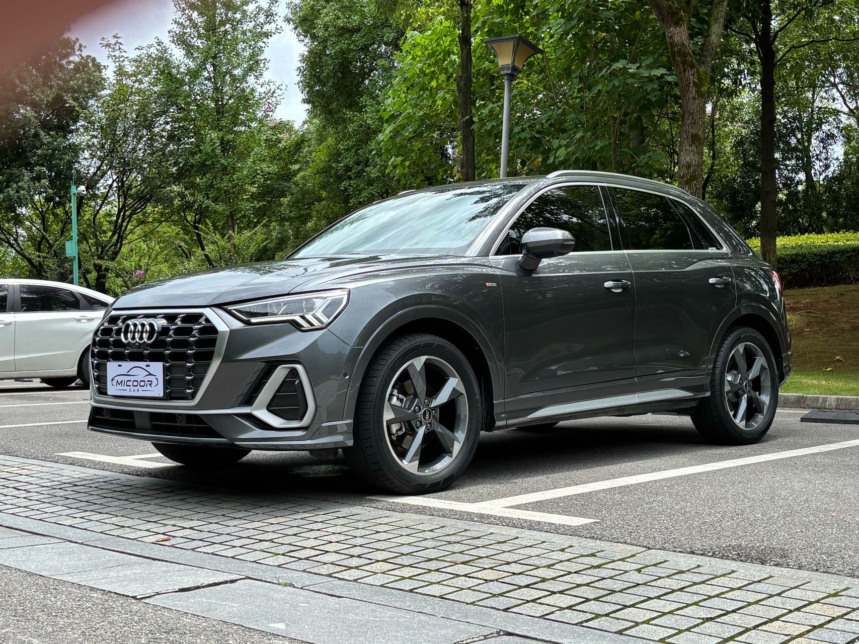 Audi Q3 2023 Audi Q3 2023 car image