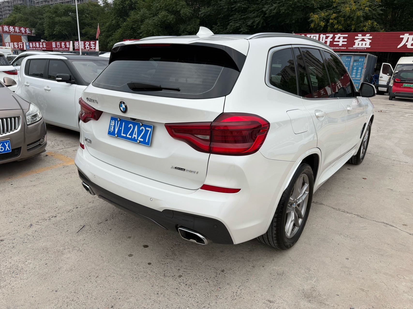 BMW X3 2021 car image #8