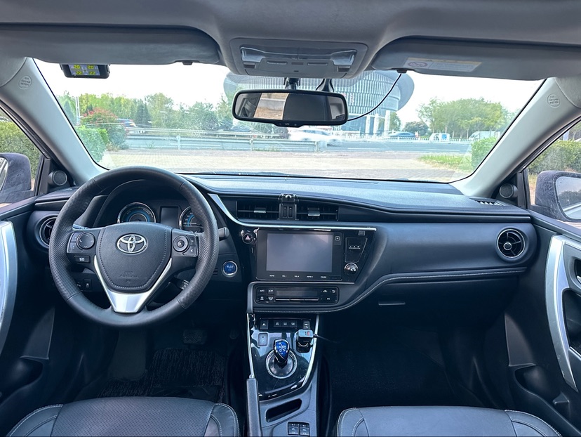 Toyota Corolla 2017 #9 Toyota Corolla 2017 car image #9