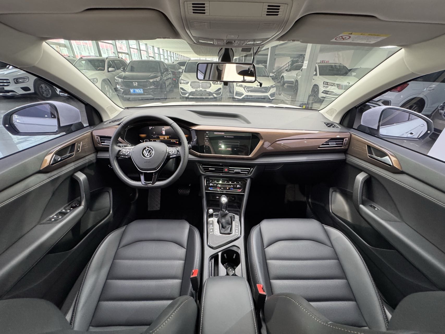 Volkswagen Tharu 2023 #9 Volkswagen Tharu 2023 car image #9