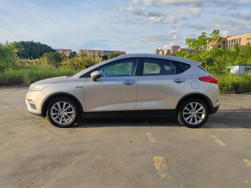 GEELY Emgrand GS 2016 #4 GEELY Emgrand GS 2016 car image #4