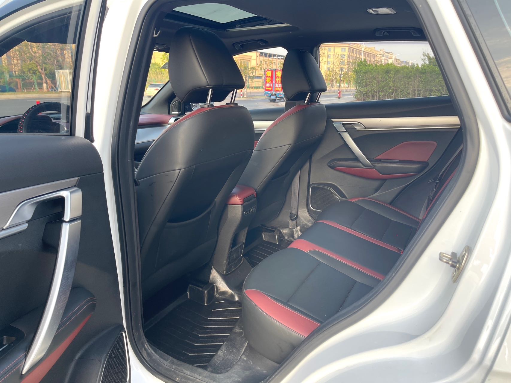 GEELY Coolray 2020 #5 GEELY Coolray 2020 car image #5