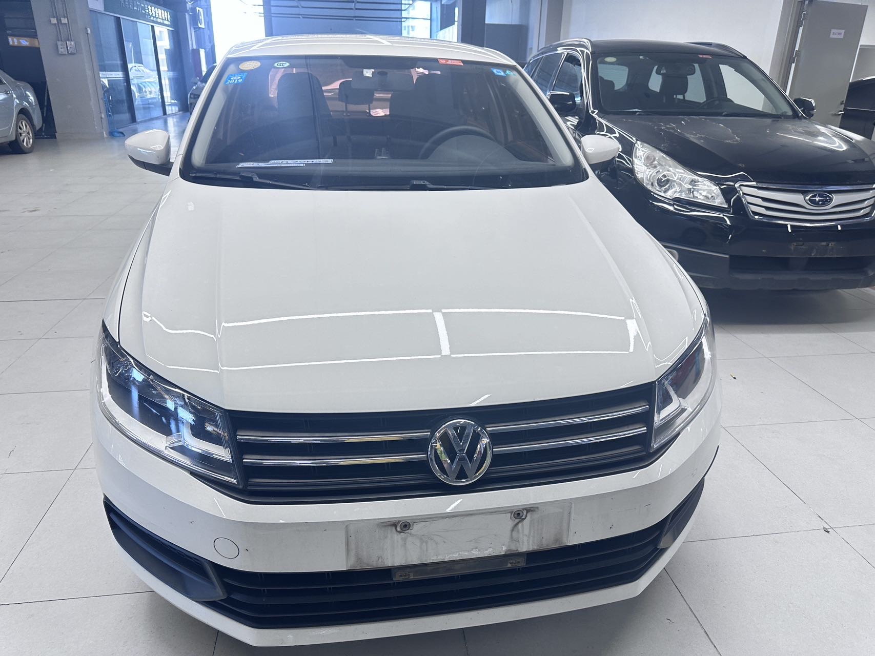 Volkswagen Santana 2017 car image #2