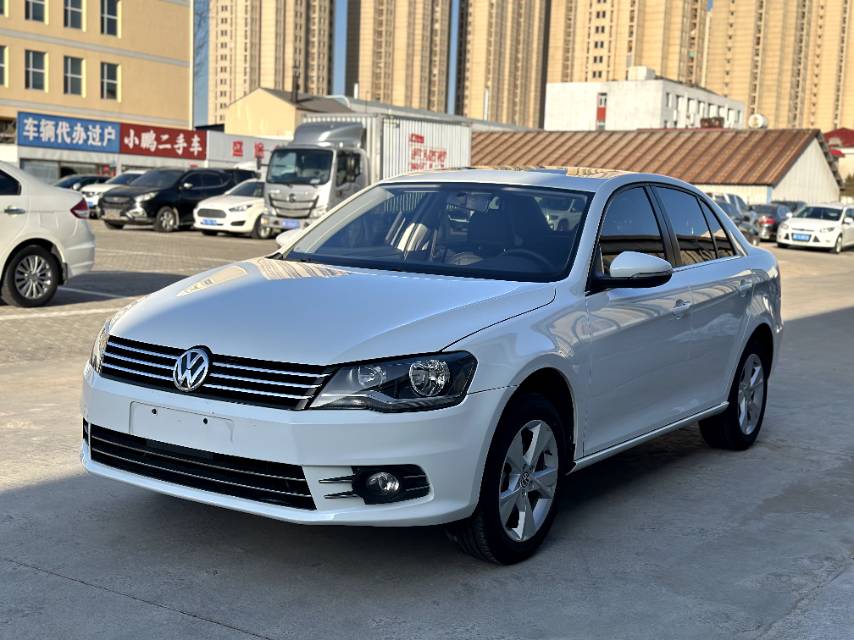 Volkswagen Bora 2014 Volkswagen Bora 2014 car image