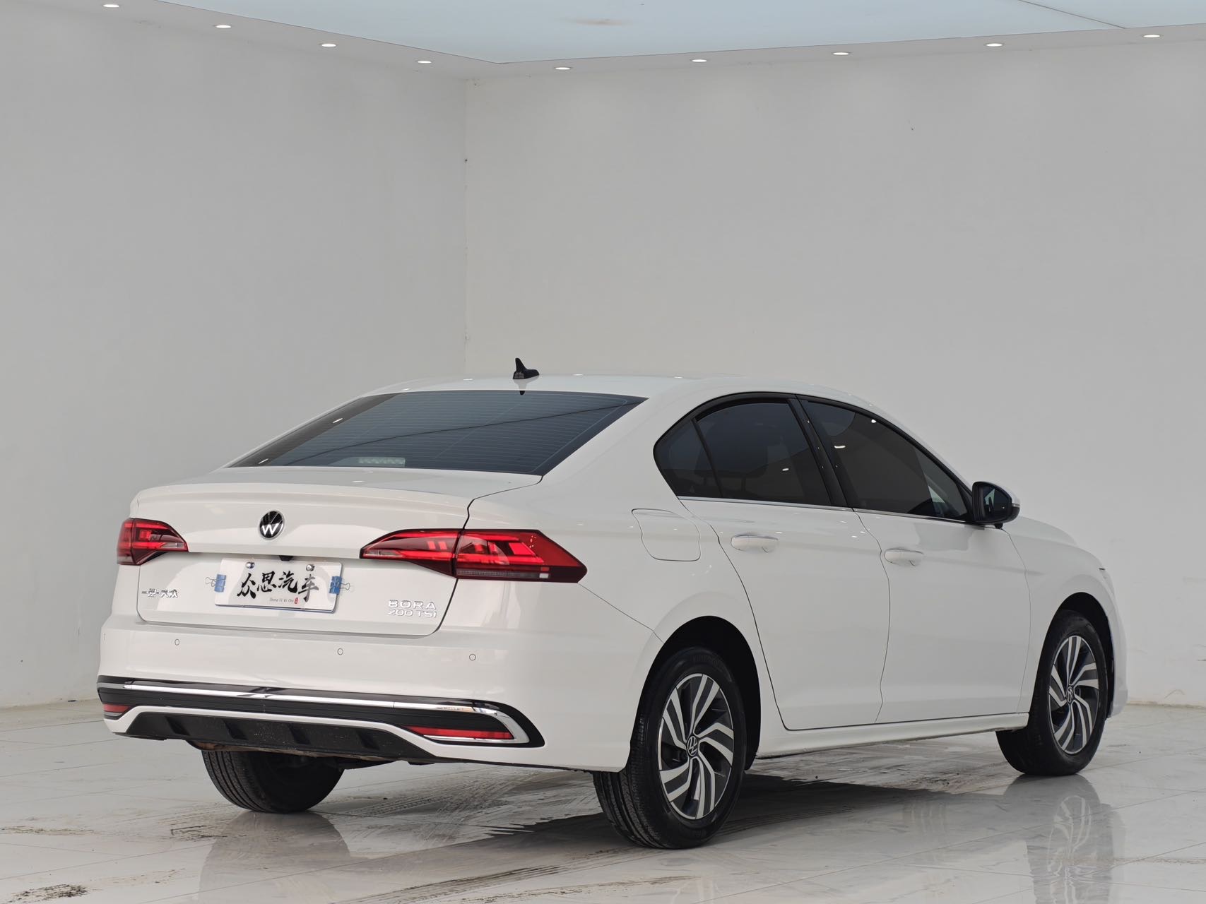 Volkswagen Bora 2023 car image #9