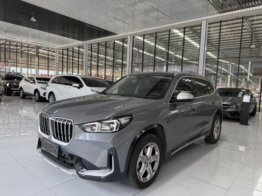 BMW X1 2024 BMW X1 2024 car image