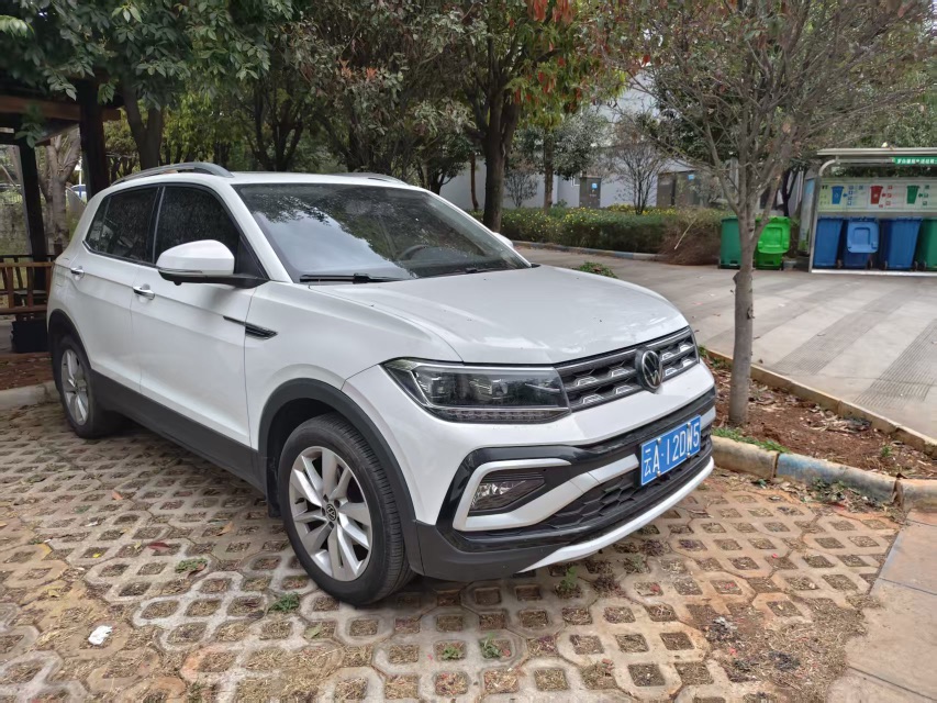 Volkswagen T-Cross 2021 #3 Volkswagen T-Cross 2021 car image #3