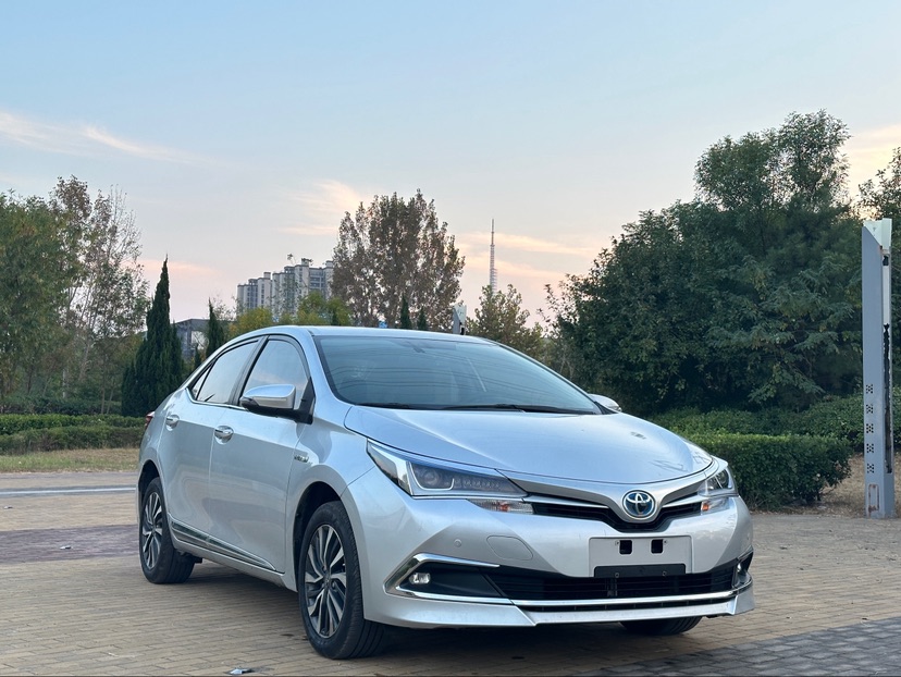 Toyota Corolla 2017 #3 Toyota Corolla 2017 car image #3