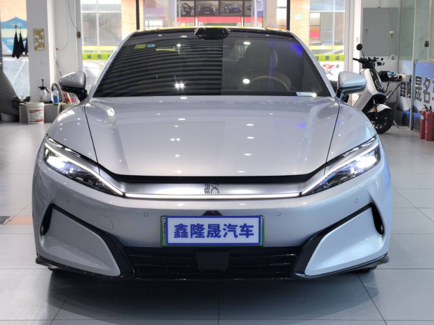 BYD HanL 2025 #2 BYD HanL 2025 car image #2