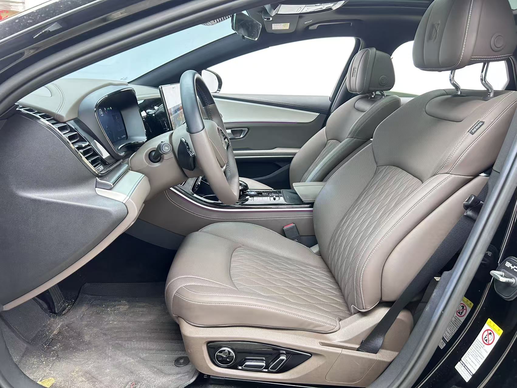BYD Han 2025 #7 BYD Han 2025 imagen de coche #7