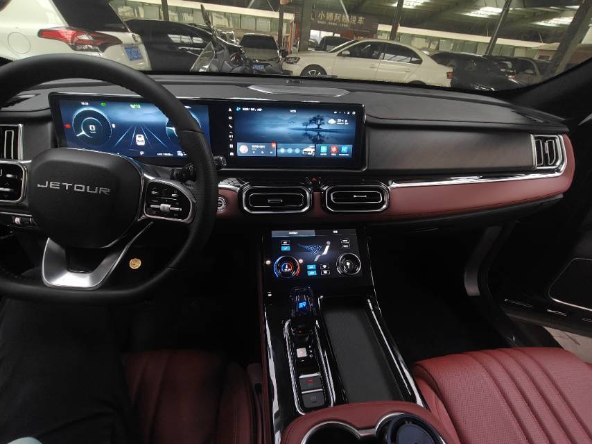 Jetour X70 PLUS 2025 car image #4