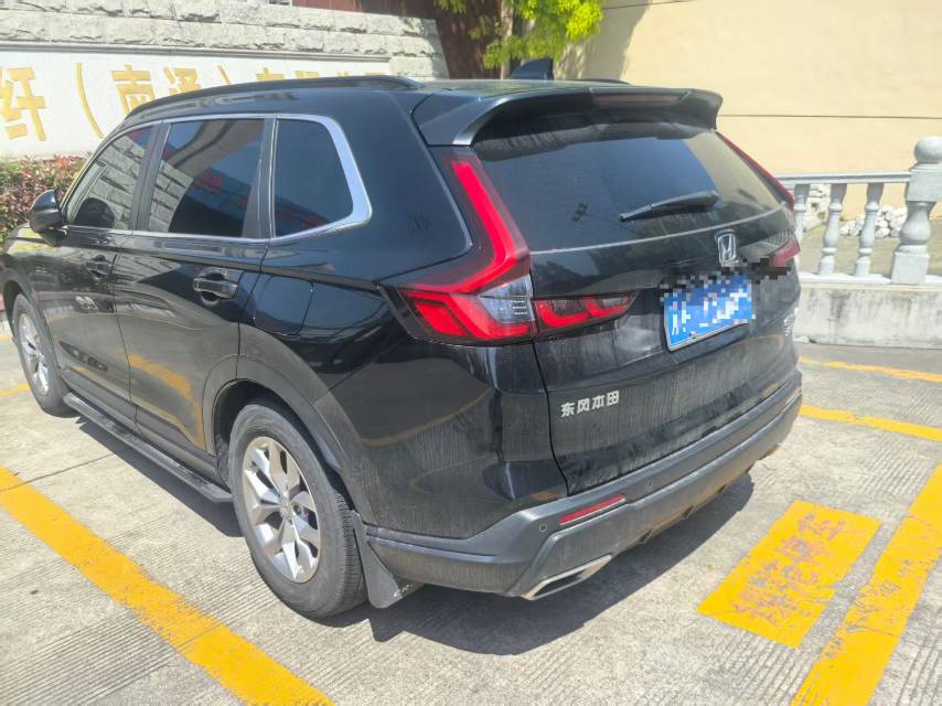 Honda CR-V 2024 car image #2