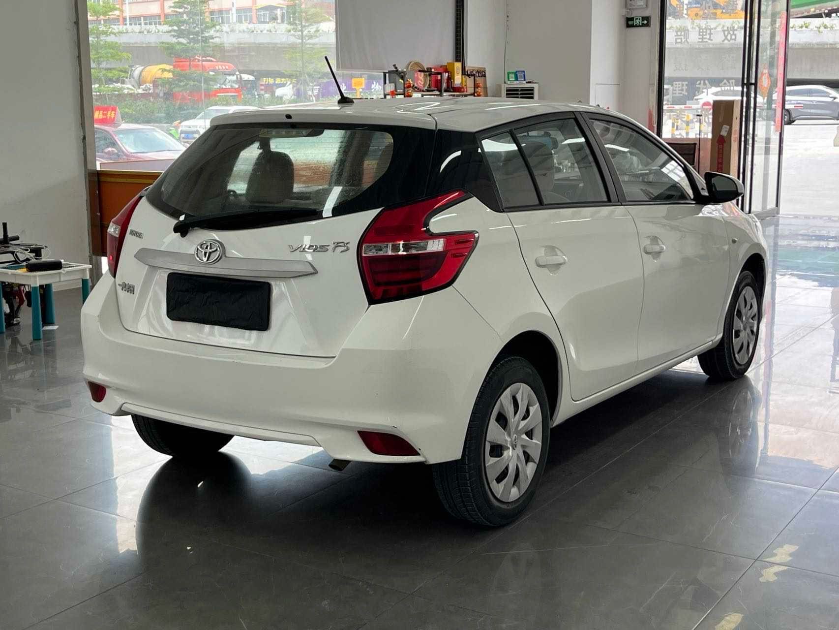 Toyota Vios FS 2018 #9 Toyota Vios FS 2018 car image #9
