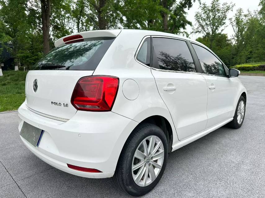Volkswagen Polo 2014 #4 Volkswagen Polo 2014 car image #4