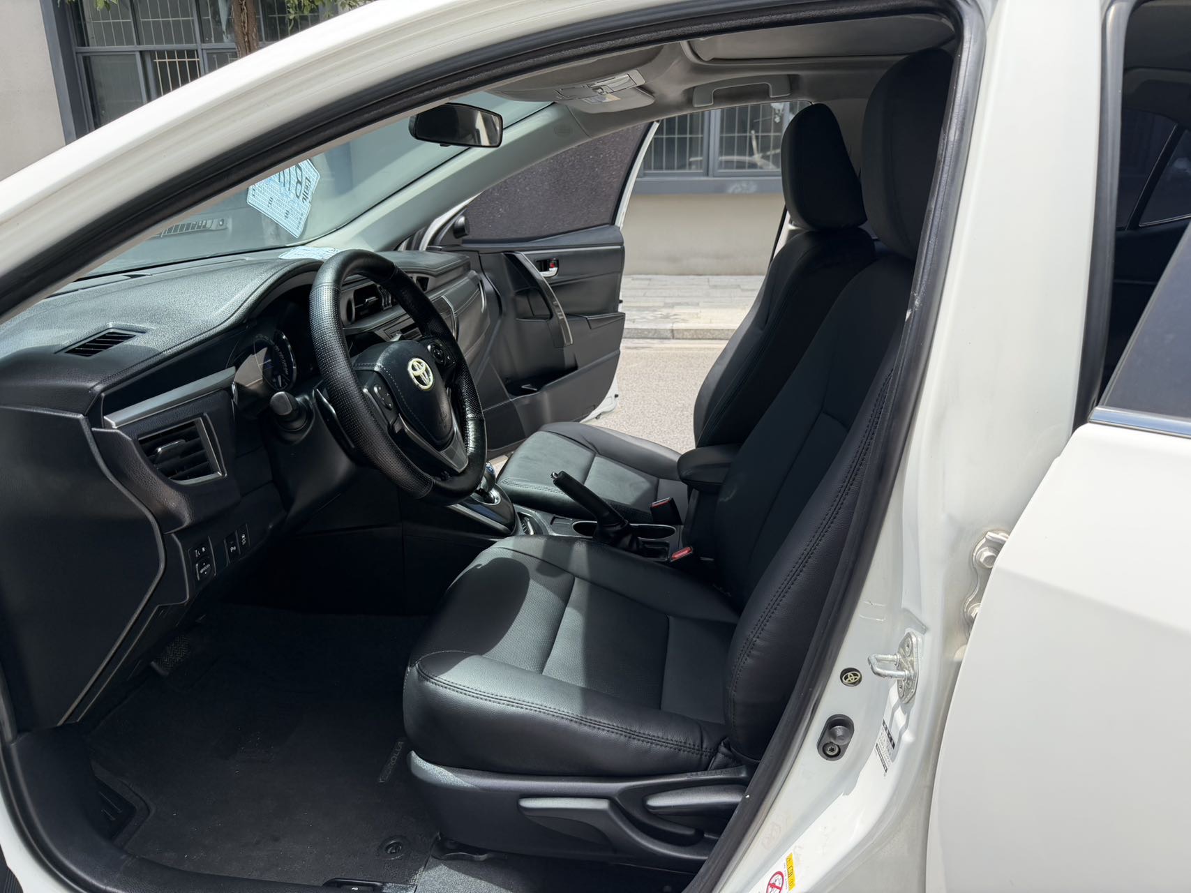 Toyota Corolla 2016 #2 Toyota Corolla 2016 car image #2