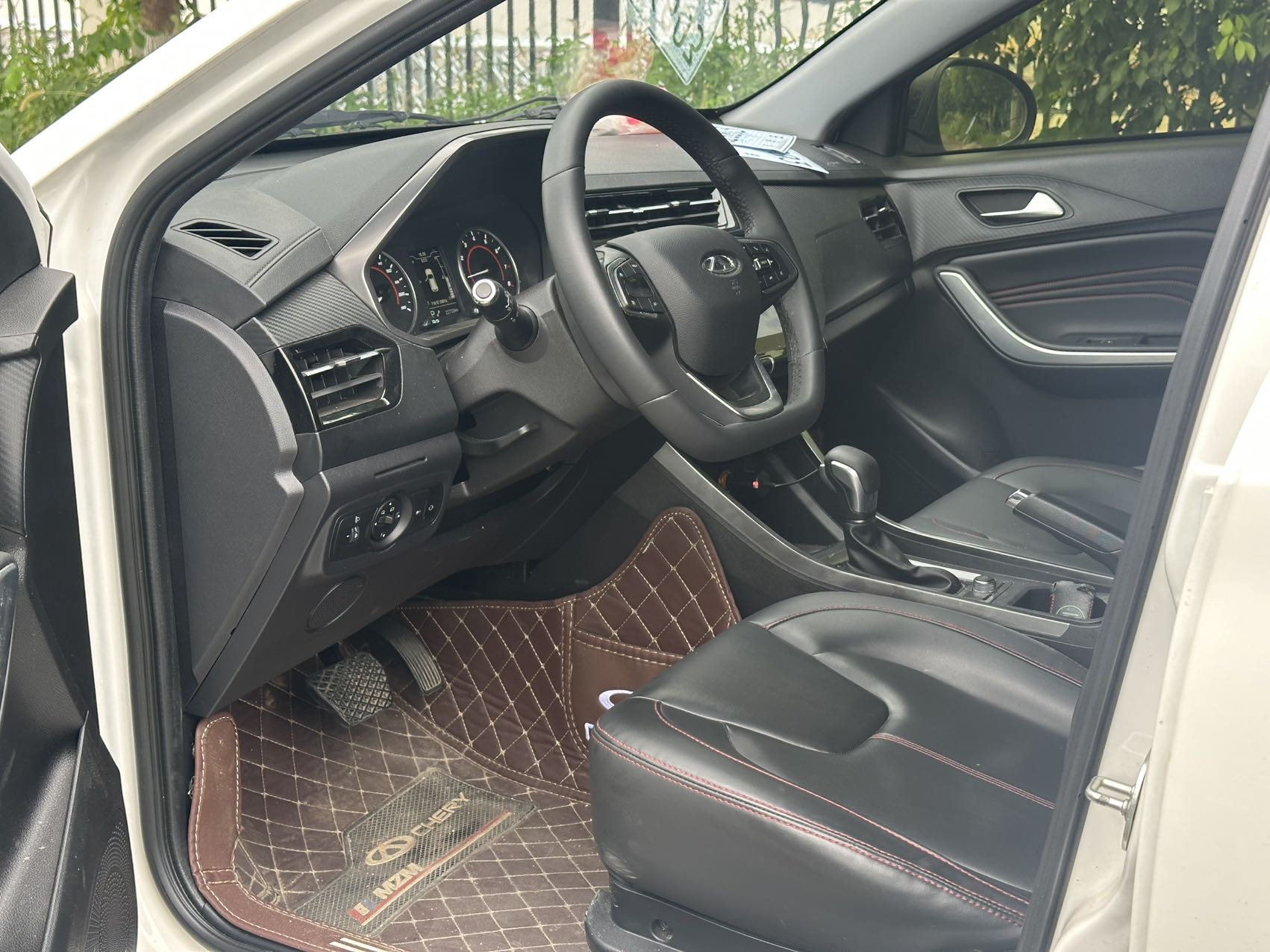 Chery Tiggo 3x 2022 #4 Chery Tiggo 3x 2022 car image #4