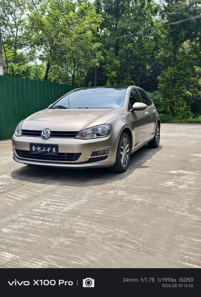 Volkswagen Golf 2016 Volkswagen Golf 2016 car image