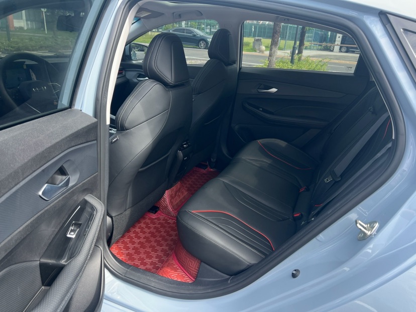GEELY Binray 2024 car image #6