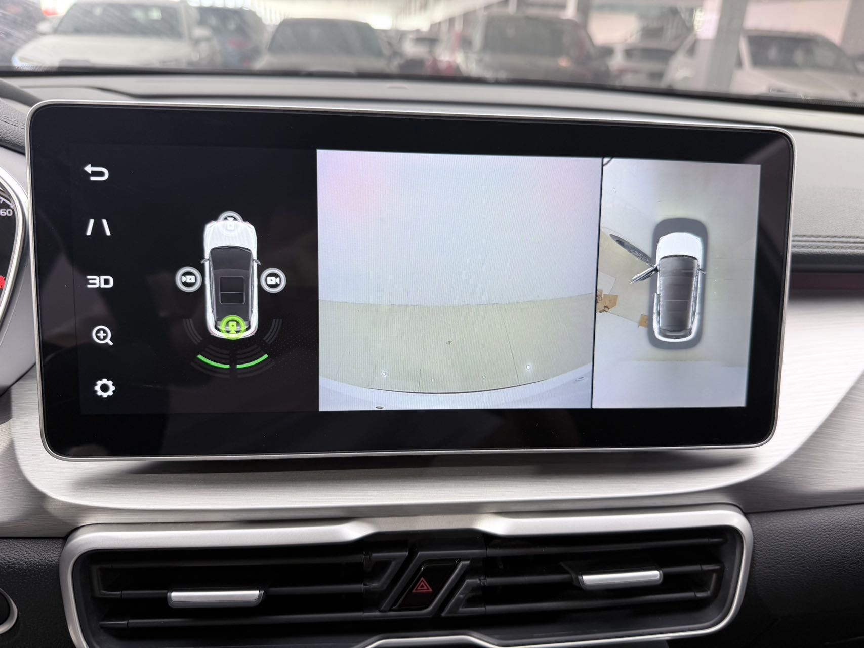 GEELY Coolray 2021 #11 GEELY Coolray 2021 car image #11