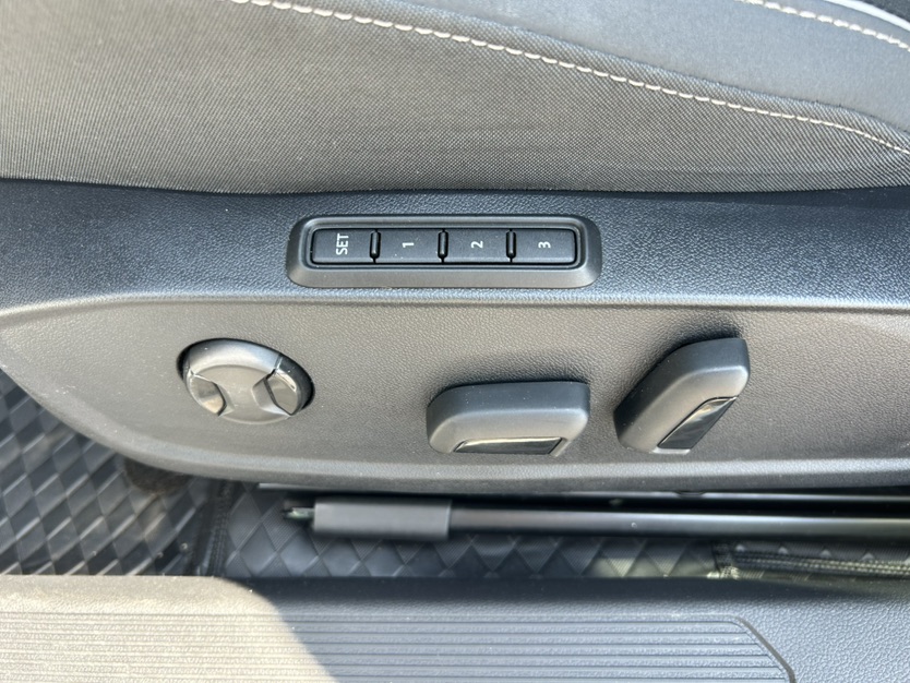 Volkswagen Golf 2021 #7 Volkswagen Golf 2021 car image #7