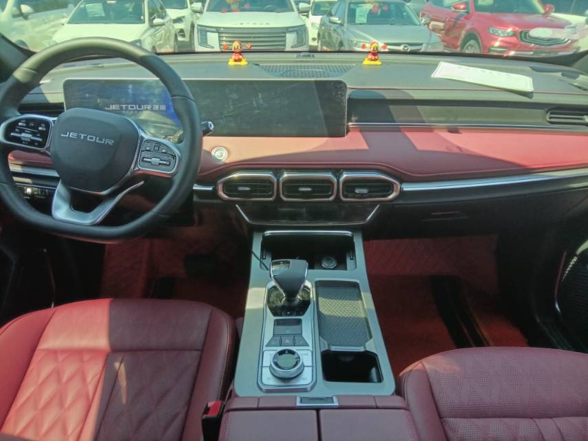 Jetour X70 PLUS 2024 car image #4
