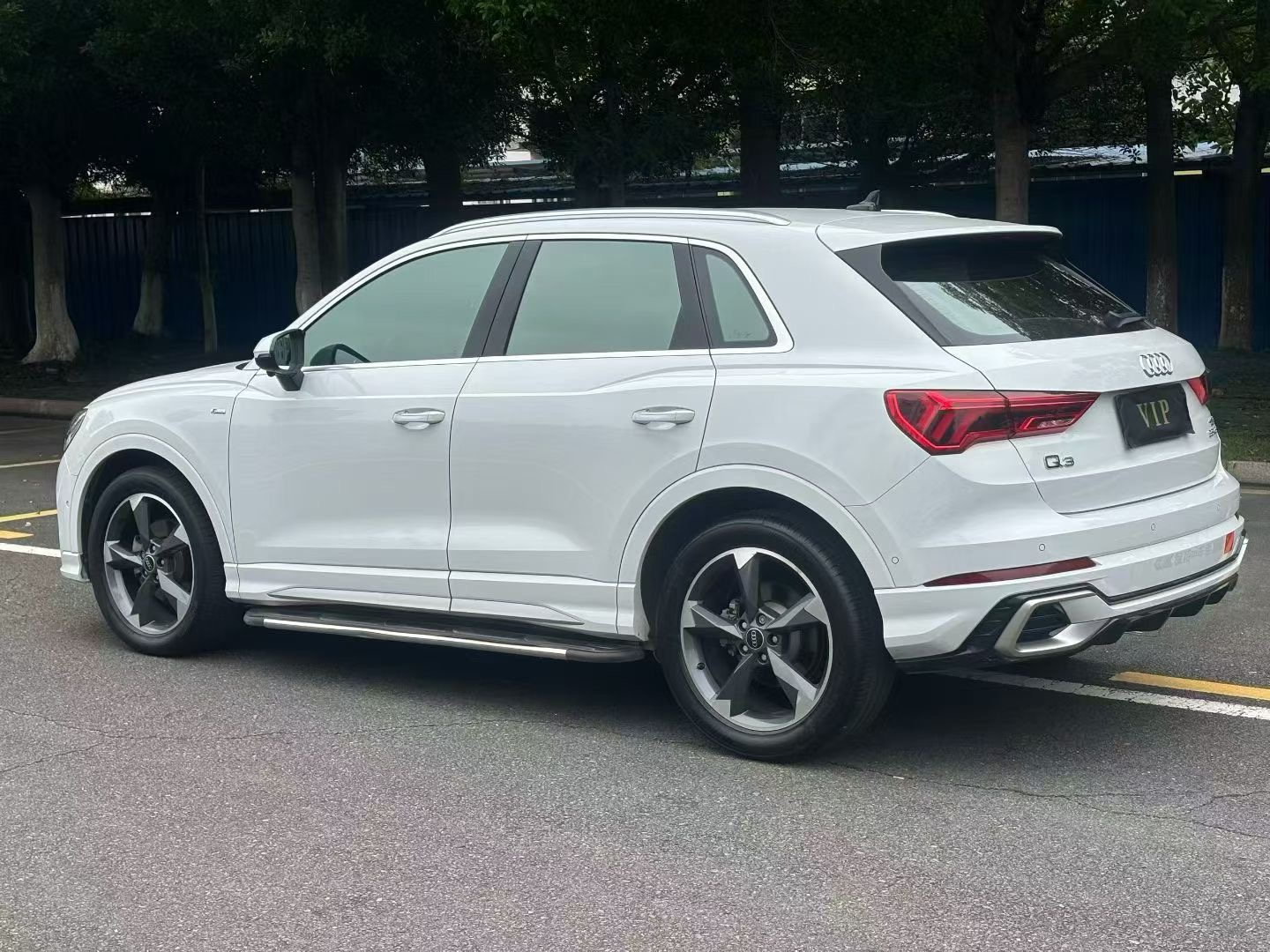 Audi Q3 2024 car image #6
