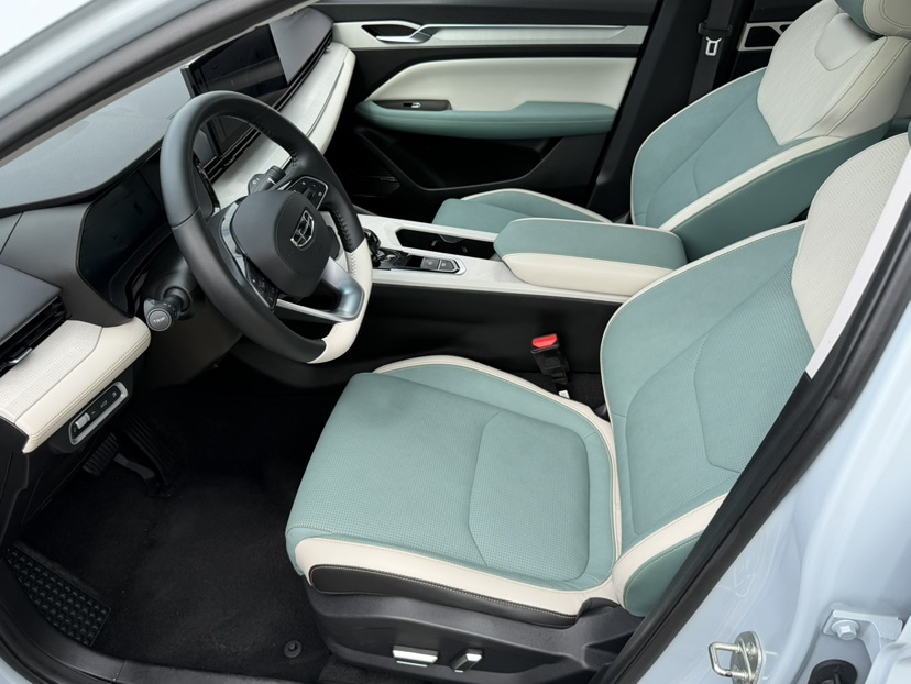GEELY Emgrand L HiP 2022 #5 GEELY Emgrand L HiP 2022 car image #5