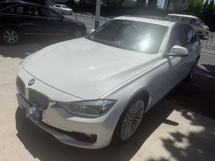BMW 3 Series 2018 BMW 3 Series 2018 car image