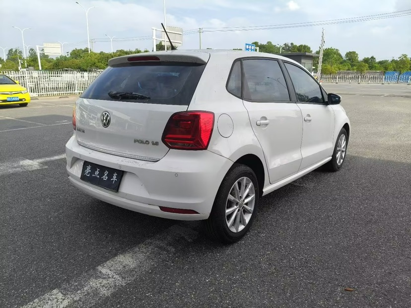 Volkswagen Polo 2014 #9 Volkswagen Polo 2014 car image #9