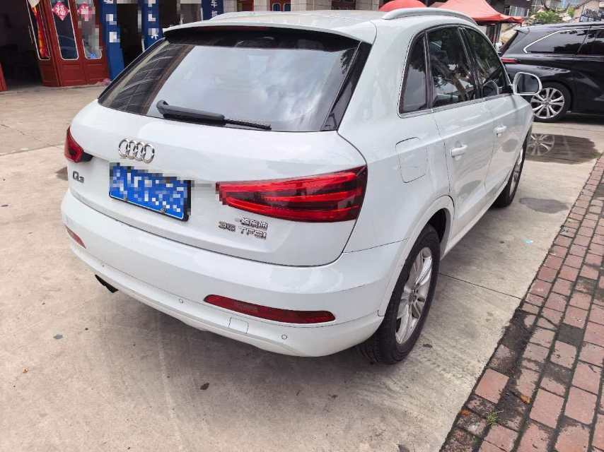 Audi Q3 2014 #4 Audi Q3 2014 car image #4