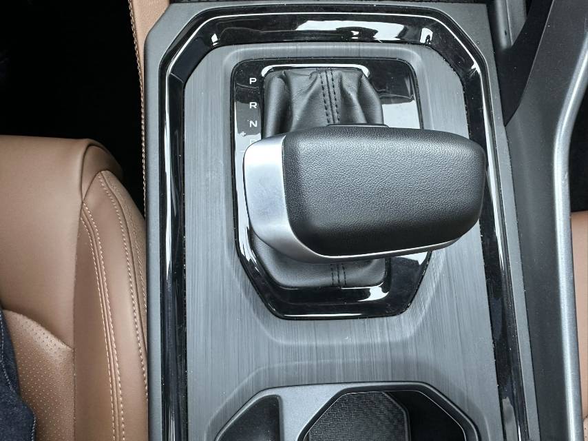 GEELY Vision X6 2023 #13 GEELY Vision X6 2023 car image #13