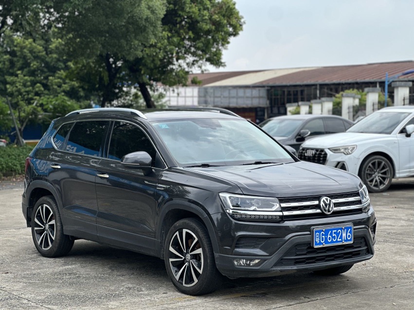 Volkswagen Tharu 2020 car image #2