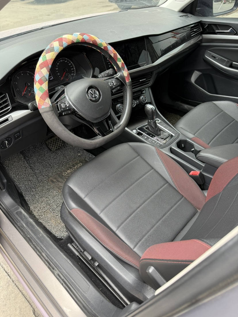 Volkswagen Bora 2019 car image #5