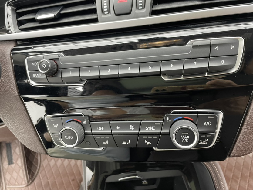 BMW X1 2023 car image #7