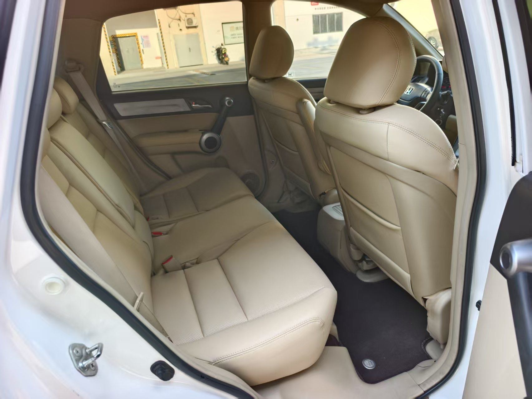 Honda CR-V 2010 #8 Honda CR-V 2010 car image #8