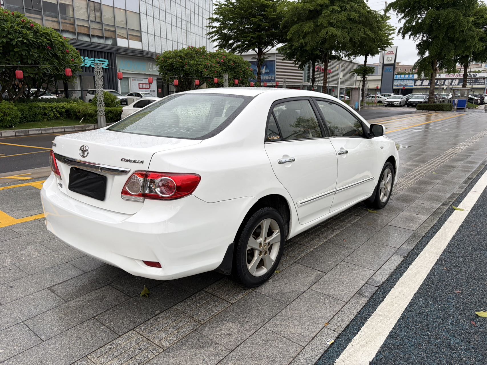 Toyota Corolla 2011 #6 Toyota Corolla 2011 car image #6