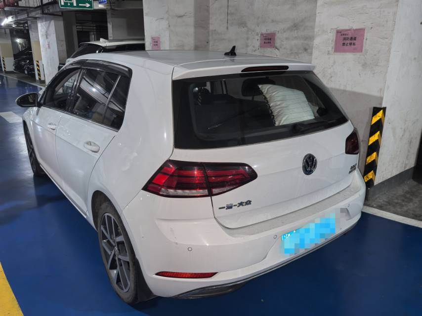 Volkswagen Golf 2020 #4 Volkswagen Golf 2020 car image #4