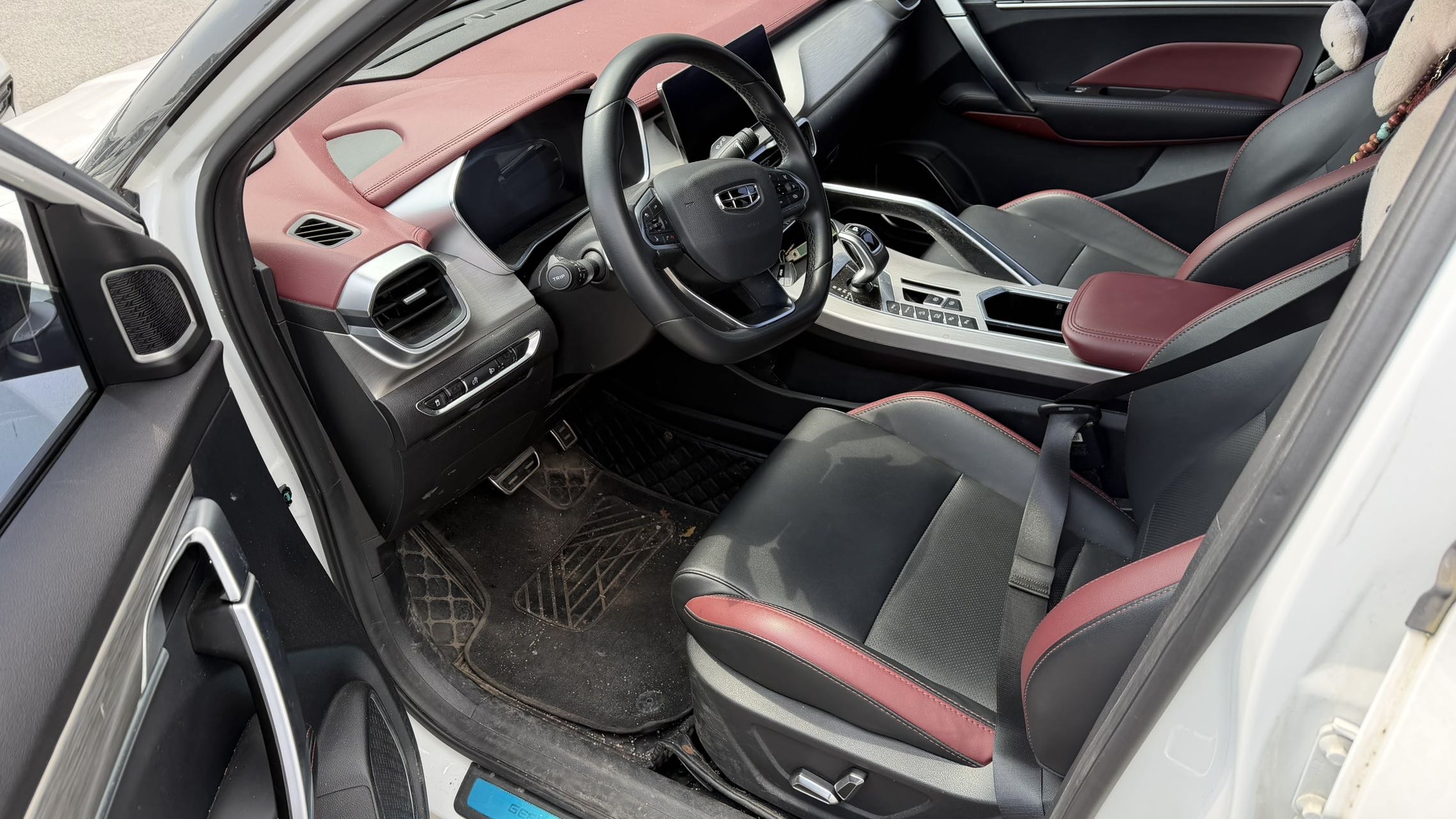 GEELY Coolray 2021 #5 GEELY Coolray 2021 car image #5
