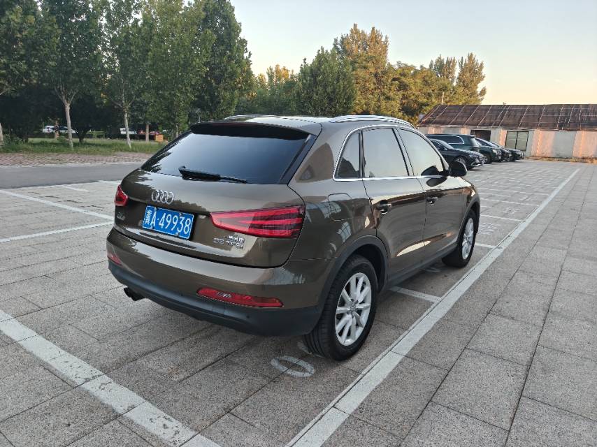 Audi Q3 2014 #9 Audi Q3 2014 car image #9