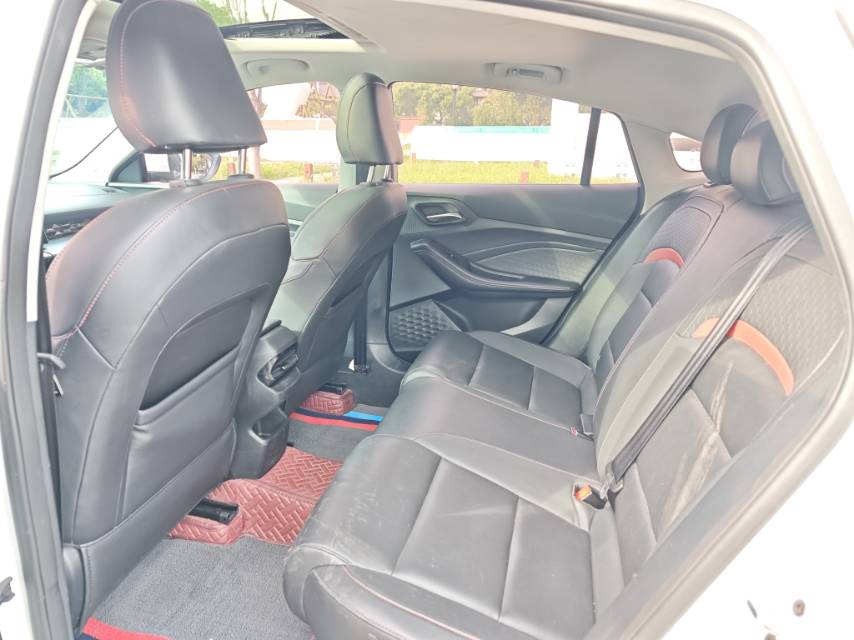 MG 5 2022 immagine di auto #7