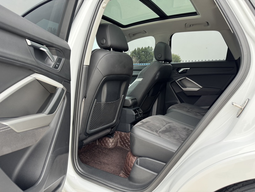 Audi Q3 2022 #6 Audi Q3 2022 car image #6