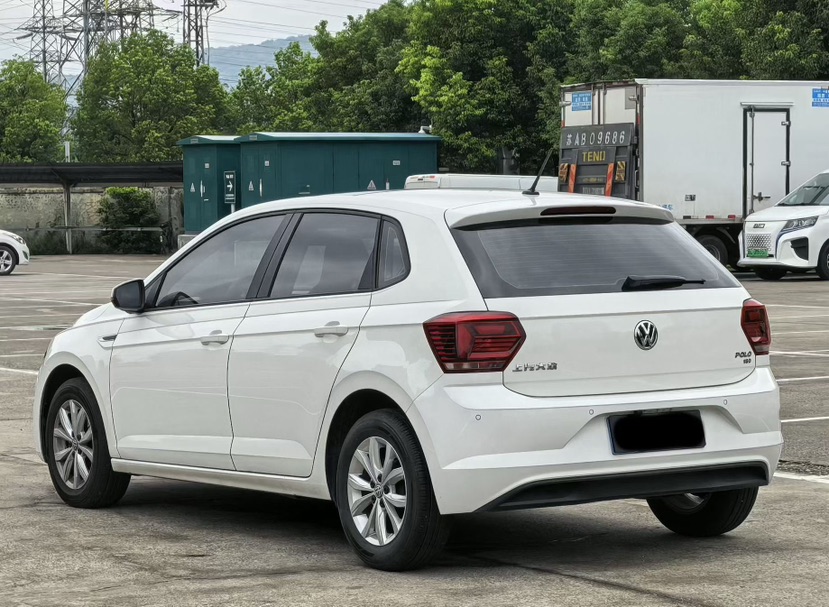 Volkswagen Polo 2020 car image #4