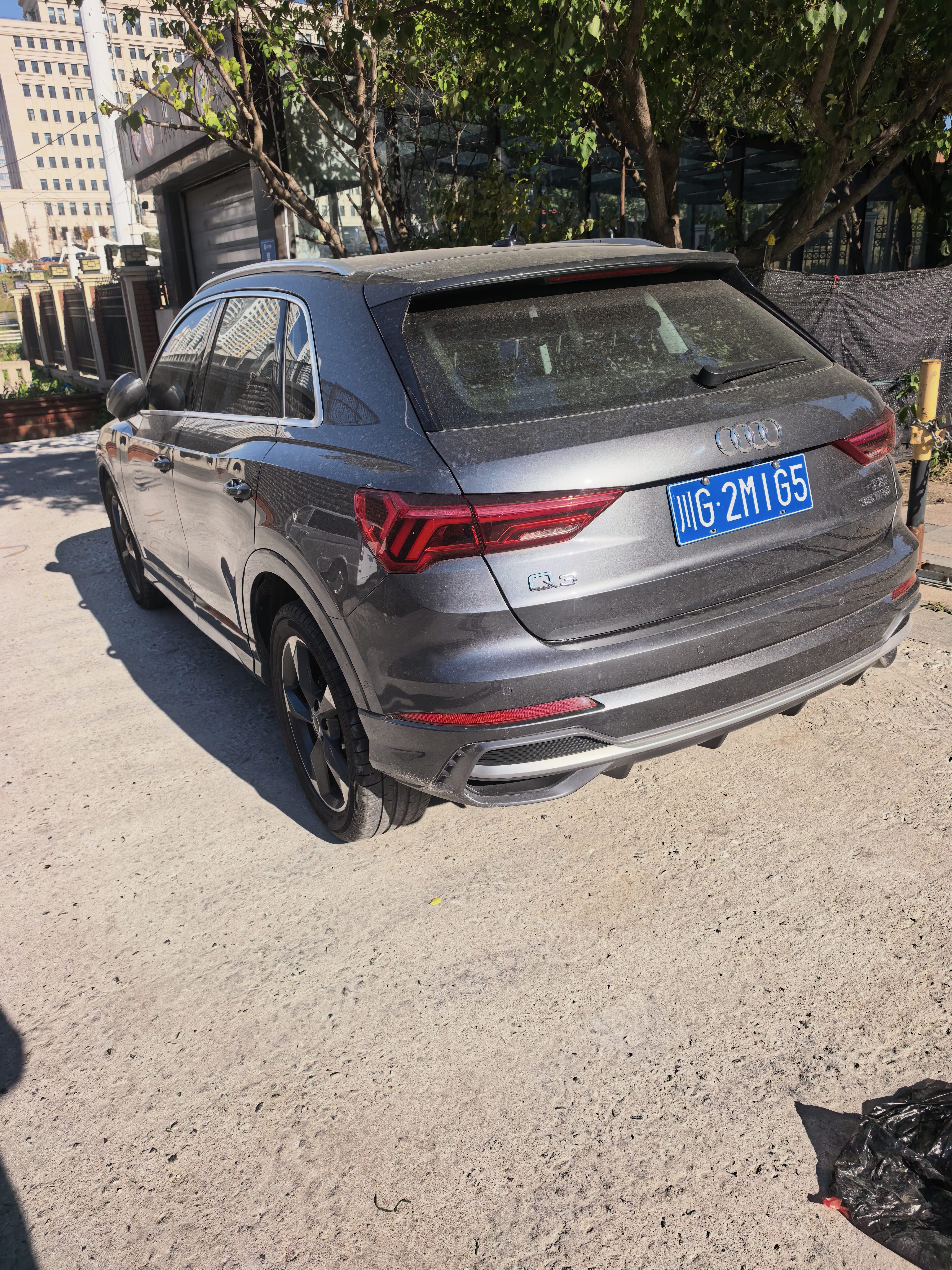 Audi Q3 2021 car image #7