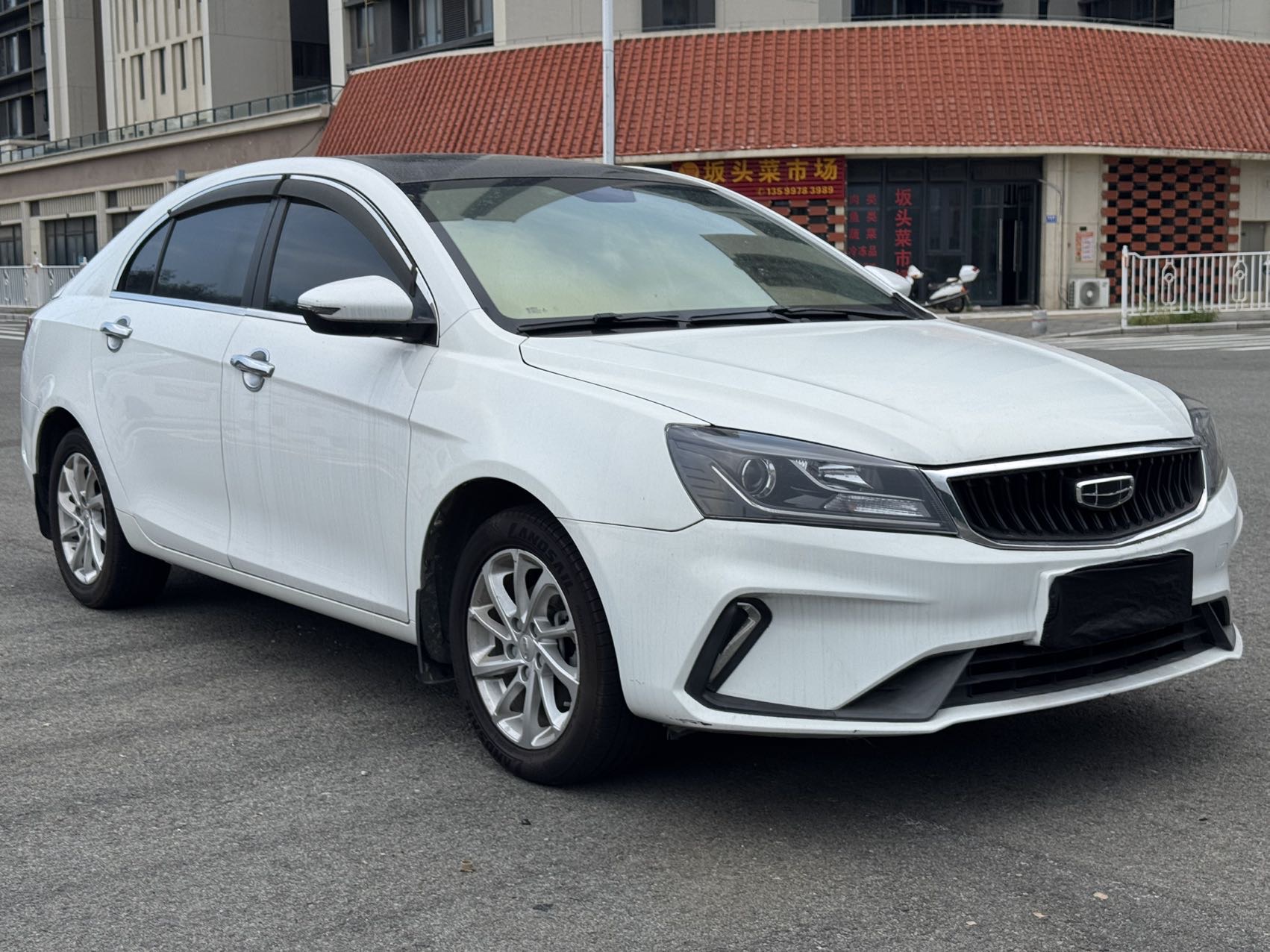 GEELY Emgrand 2021 #3 GEELY Emgrand 2021 car image #3