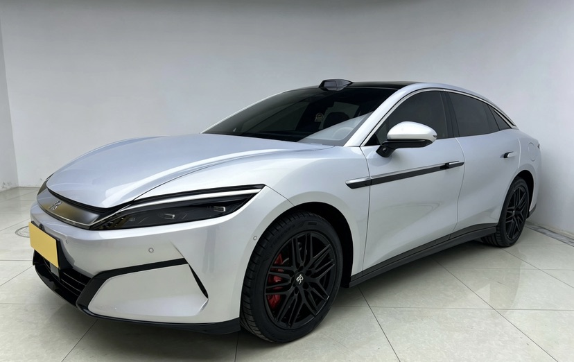 BYD HanL 2025 car image 